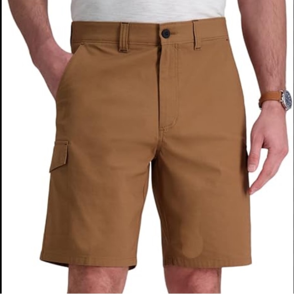 Haggar cargo trek shorts active series Toast Size 46 9.5” Inseam